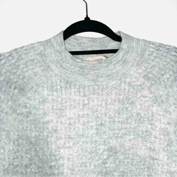 LOFT Light Gray Cozy Plush Bell Sleeve Mock Neck Pullover Sweater Medium Women’s - Picture 2 of 10